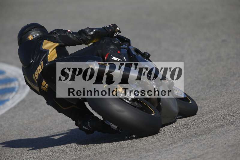 /Archiv-2024/02 29.01.-02.02.2024 Moto Center Thun Jerez/Gruppe schwarz-black/111